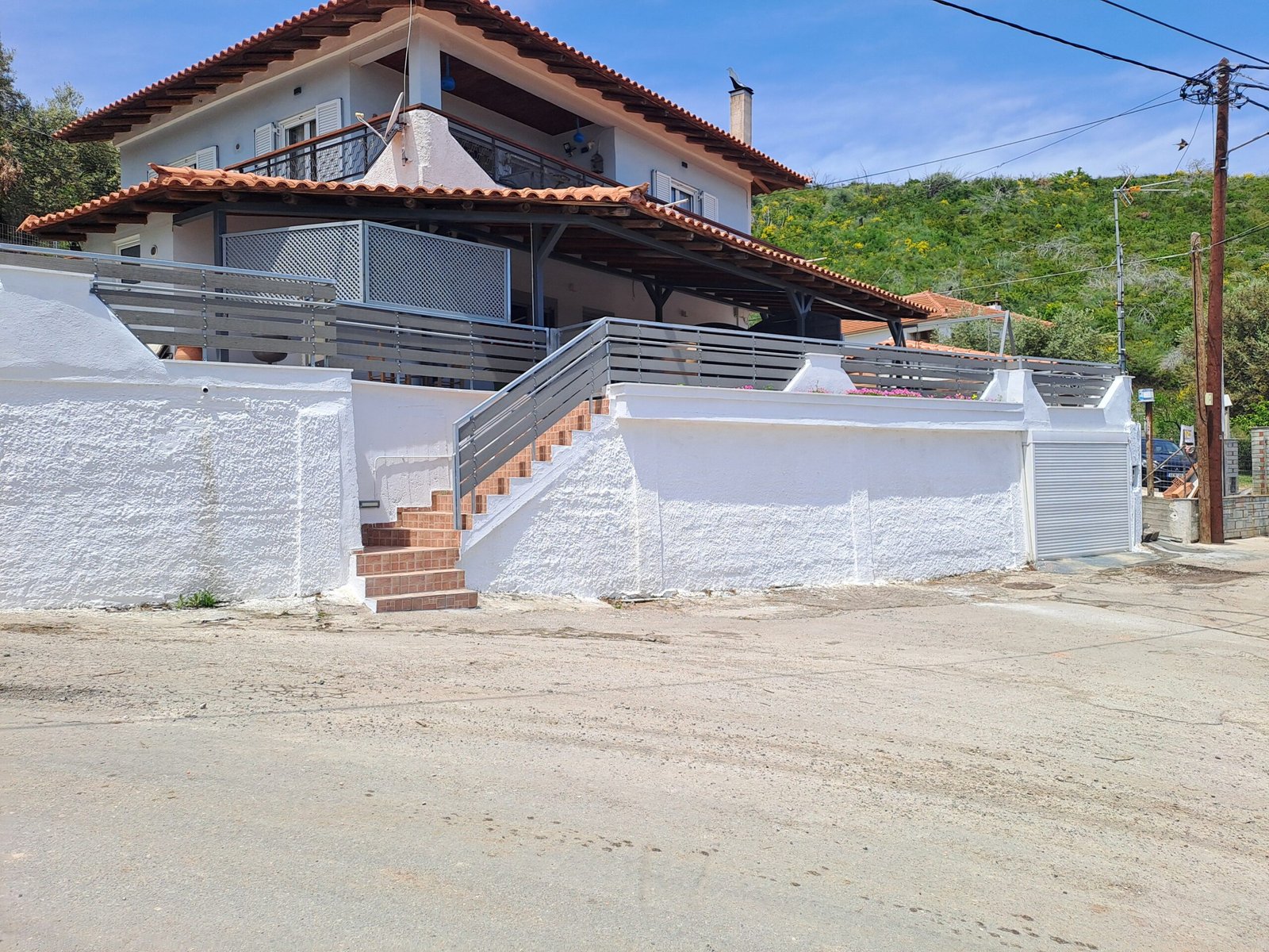 20250515_125743-fotor-20250518212733
